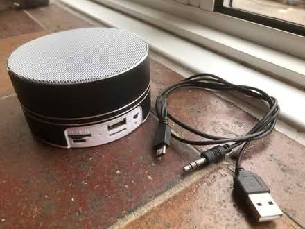 Photo of free Bluetooth Speaker (Parliament Hill Fields, NW5) #1