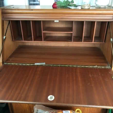 Photo of free Bureau (Collier Row RM5) #1