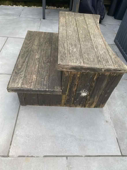 Photo of free Wooden steps (Bracknell Forest RG40) #1