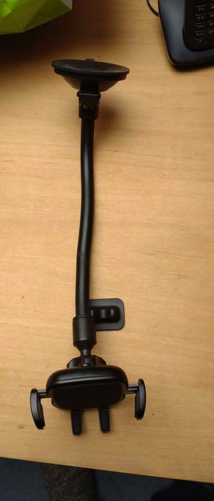 Photo of free Mobile phone holder for car windscreen (Lamborough Hill OX1) #1