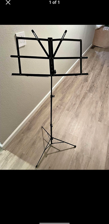 Photo of Foldable music stand (SF) #1