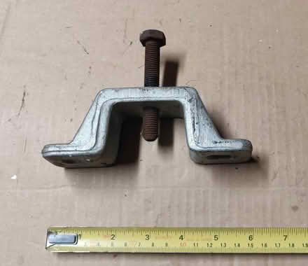 Photo of free Hub/Beraing Pullers or whatever (Lower Earley RG6) #2