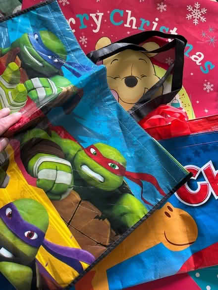 Photo of free LARGE gift bags (Trumpington CB2) #1