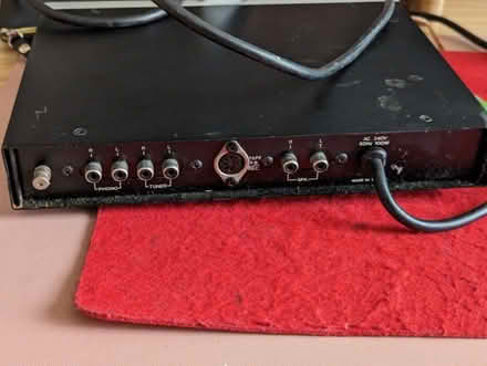 Photo of free Vintage Audio equipment - Audiologic Stereo Amplifier (Nether Edge S7) #3