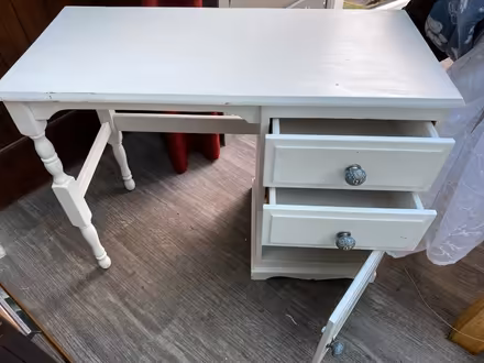 Photo of free wood table/desk/dressing table (Shurdington) #2