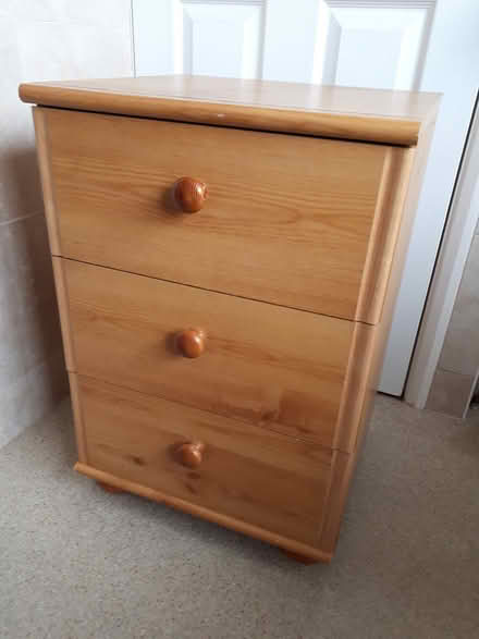 Photo of free Bedside chest of drawers pine look (WR3 Barbourne) #2