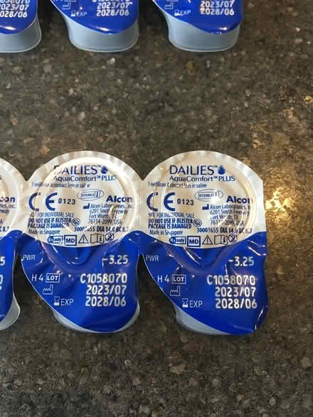 Photo of free contact lenses (Coney Hall BR4) #2