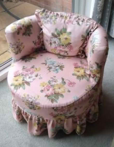 Photo of free Chair - small (Barnard's Green WR14) #1