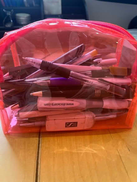 Photo of free Assorted pens and pencils (Orpington BR6) #1