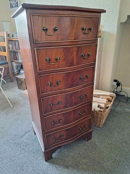 Photo of free Chest of drawers (Ormskirk L39) #1