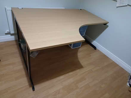 Photo of free L shaped office table (Ticknevin) #1