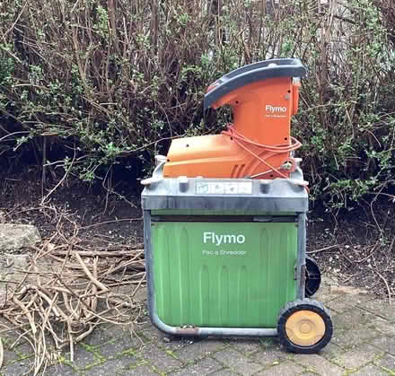Photo of free Garden Shredder (Redlands Weymouth) #1
