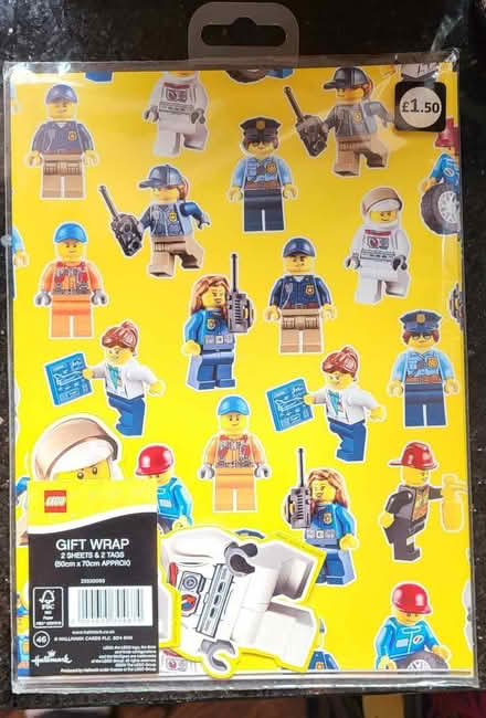 Photo of free Lego wrapping paper (Heston UB2) #1