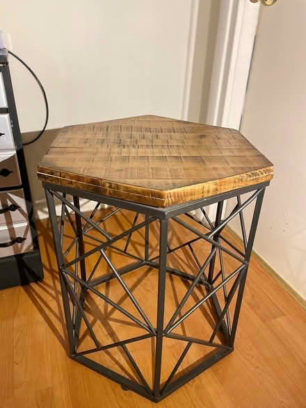 Photo of free Table (07660) #1