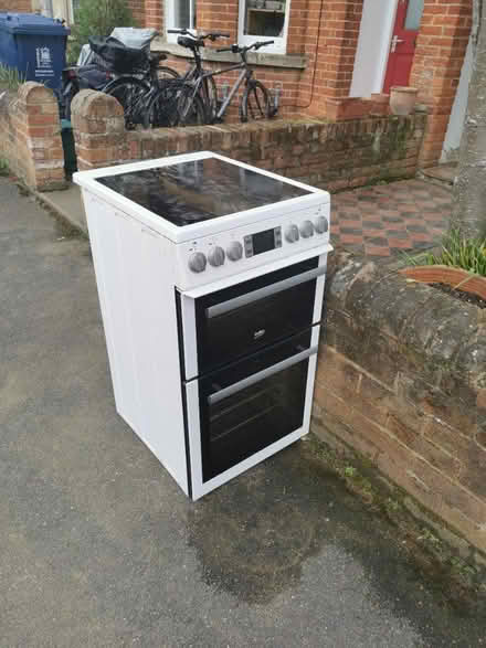 Photo of free Electric beko cooker (East Oxford, OX4) #2