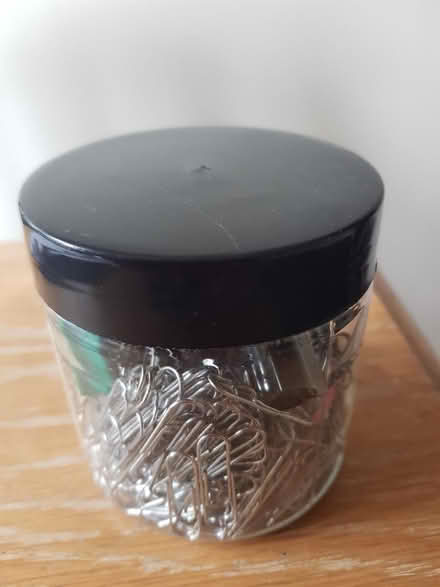 Photo of free Tub of paper clips (Townsend AL3) #2