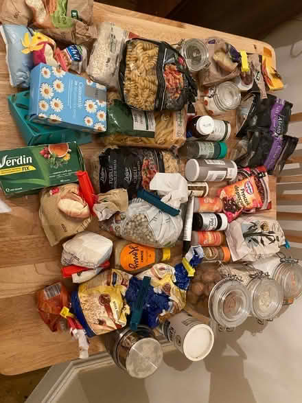 Photo of free Some pasta, spices, drinks (SW10) #1