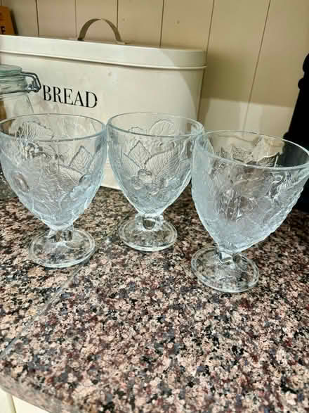 Photo of free Vintage dessert glass bowls (Flint) #1