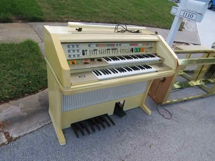 Photo of free Wurlizter 6000 piano organ (Clearwater) #1