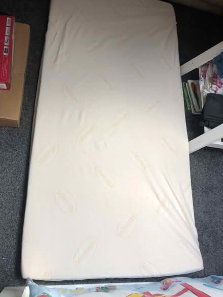 Photo of free Silent Night Single Mattress Topper (Woodseats S8) #1