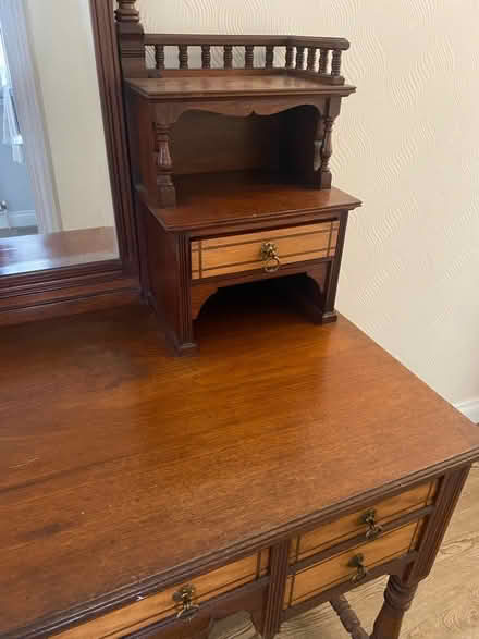 Photo of free Vintage mahogany dresser (Bracklesham) #1