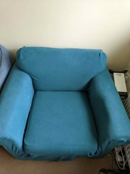 Photo of free Super comfy armchair (Risinghurst OX3) #2