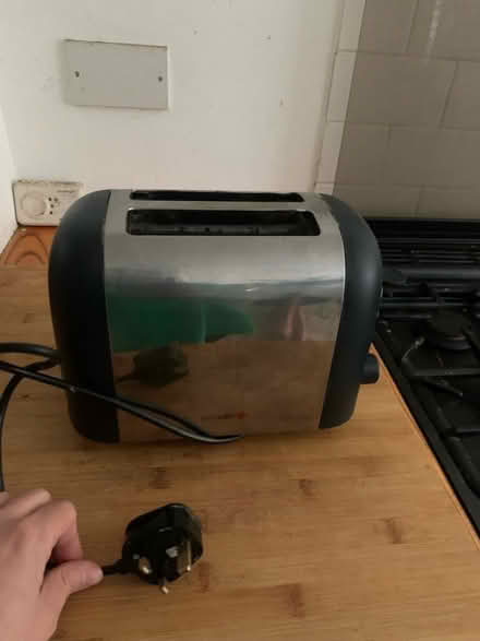 Photo of free Used toaster (N1 Dalston) #2