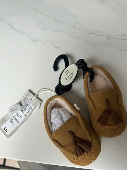 Photo of free Various kids clothing items (IG11) #4