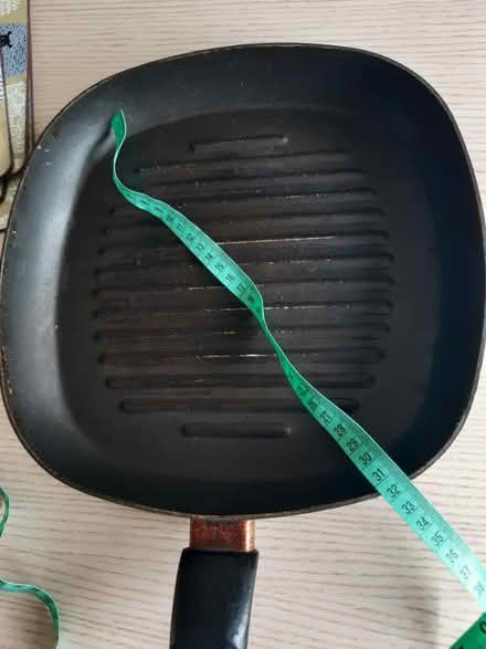 Photo of free Grill pan (South Norwood, SE25) #4