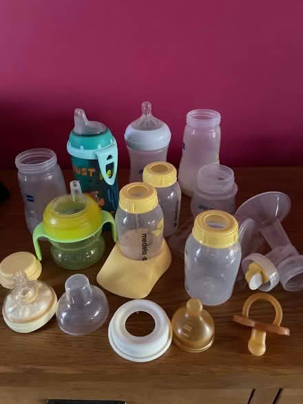 Photo of free Baby bottles etc (Risinghurst OX3) #1