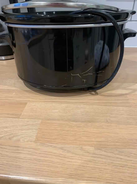 Photo of free Slow cooker (BD18 Wrose) #2