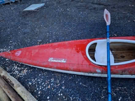 Photo of free Kayak and double bladed paddle (Llanfiangel nant Melan LD8) #3