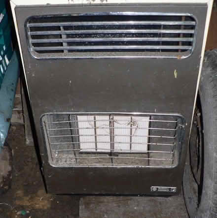 Photo of free portable gas fire (without bottle) (Breightmet BL2) #1