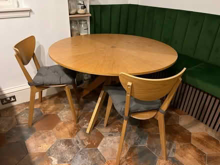Photo of free Round Table and chairs (Edinburgh south EH16) #1
