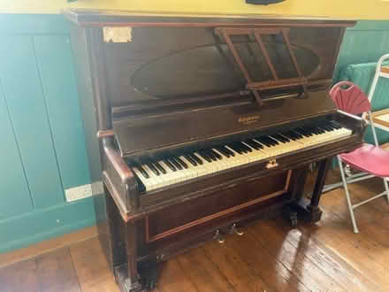 Photo of free Piano (Stroud GL5) #2