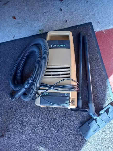 Photo of free Cylinder Hoover (CT10) #1