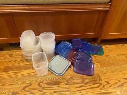 Photo of free Plastic containers and lids (Cicero and Irving) #1