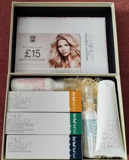 Photo of free You Beauty box (Whitehall) #2