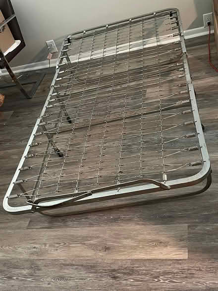 Photo of free Beds (Amherst NY) #2