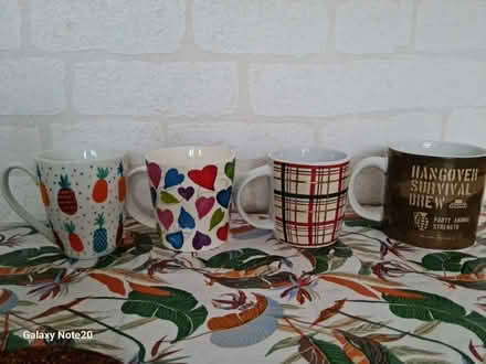 Photo of free Mugs and glass cups (Central Reading RG1) #1