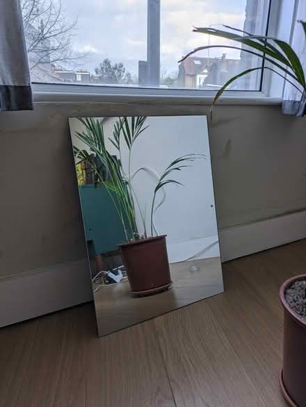 Photo of free Bathroom Storage Set / Accessories (E17) #3