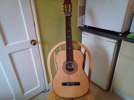 Photo of free Acoustic Guitar (Havant PO9) #1