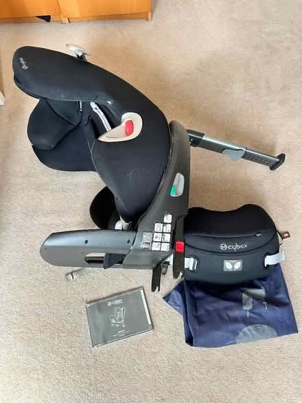 Photo of free Child’s car seat - Cybex Sirona (Buckstone EH10) #1