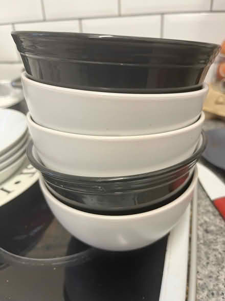 Photo of free Various plates/side plates/bowls (Leeds. LS9) #1