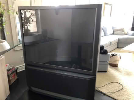 Photo of free Sony Rear Projection Plasma TV (Simi valley) #1