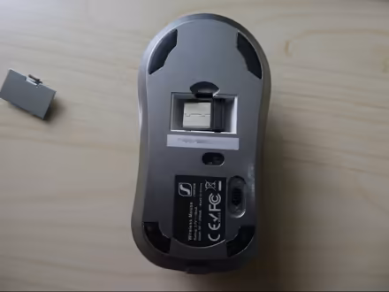 Photo of free Wireless Keyboard and Mouse (Grange CH48) #1