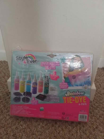 Photo of free Kid's Rainbow Tie-Dye 6 pack. (Glenrothes KY6) #2