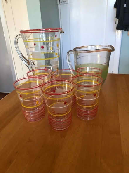 Photo of free 2 vintage retro jugs & 6 glasses (L17 Aigburth) #1