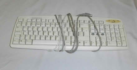 Photo of free Old type keyboard (Overton LA3) #1