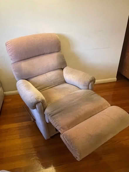 Photo of free Lazboy pink velvet manual recliner armchair (Hurst Green RH8) #1